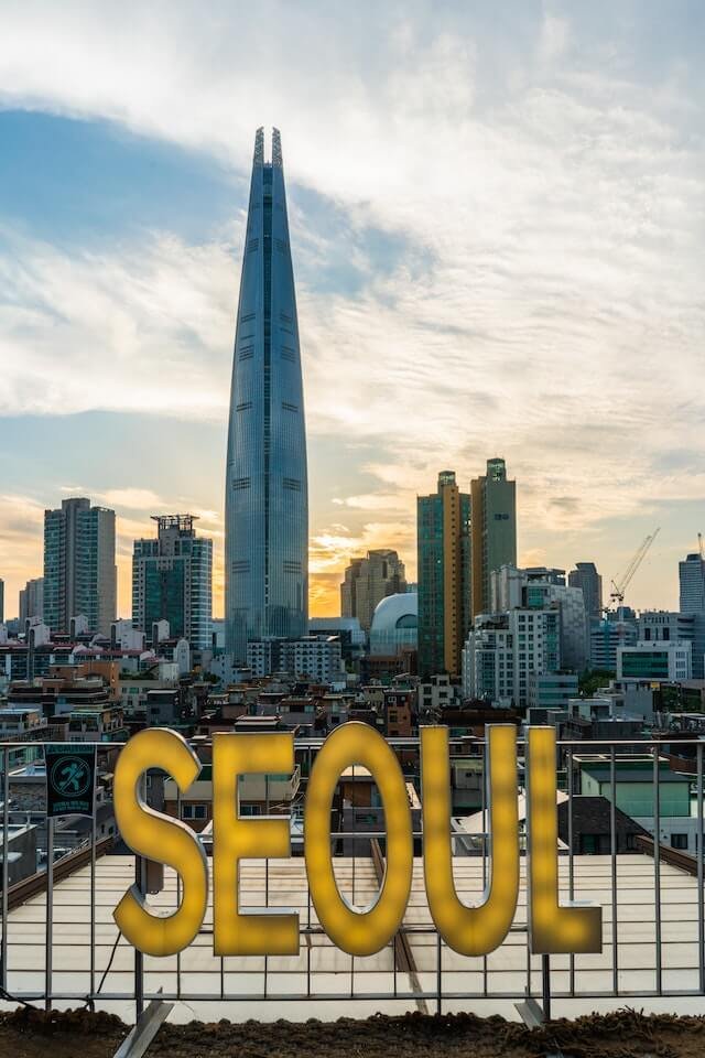 Traverc pexels-ethan-brooke-2376712-1 Places To See in Seoul - South Korea  