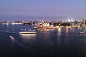 Traverc pexels-patrick-mclachlan-995765-1-300x200 Sydney harbour New Year's eve cruise  