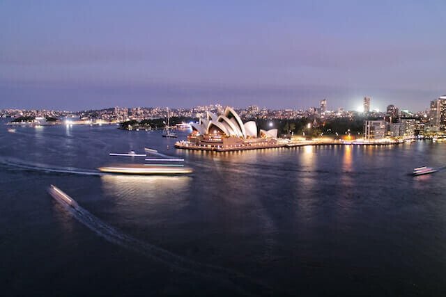 Traverc pexels-patrick-mclachlan-995765-1 Sydney harbour New Year's eve cruise  